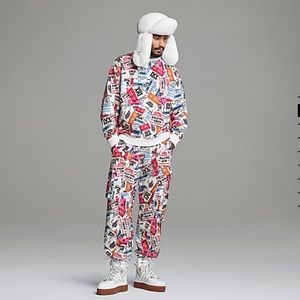 🐝 Ivy Park ski tag crew sweater all gender